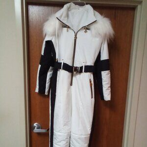 One piece snow/ski suit